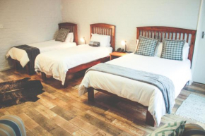  Merino Inn Hotel  Colesberg